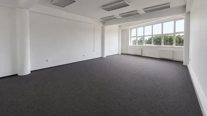 Pronájem kanceláře, Brno, Olomoucká, 163 m2