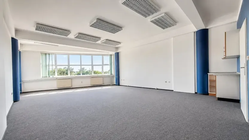 Pronájem kanceláře, Brno, Olomoucká, 57 m2