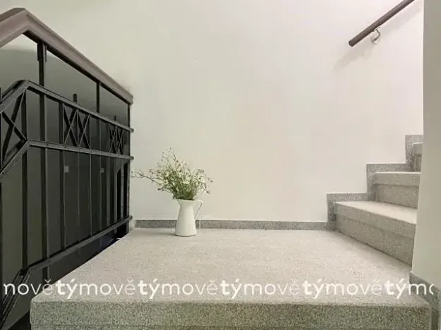 Pronájem bytu 2+kk, Pardubice, Zámecká, 40 m2