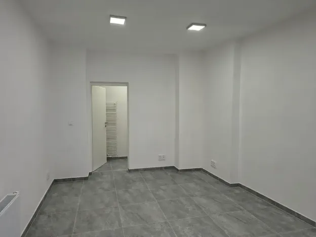 Pronájem obchodního prostoru, Brno, Anenská, 30 m2