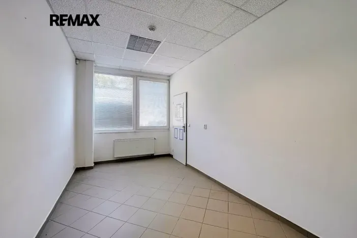 Pronájem kanceláře, Domažlice, Rohova, 70 m2