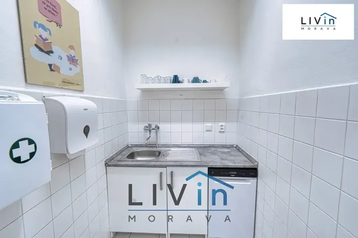 Pronájem kanceláře, Olomouc, Karolíny Světlé, 50 m2