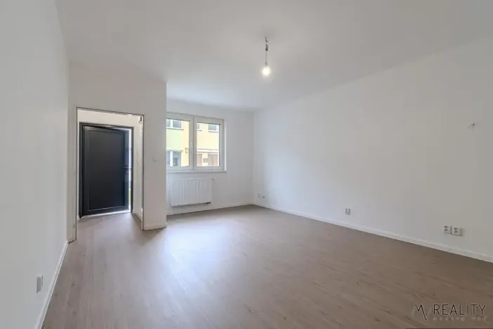 Prodej bytu 1+kk, Ostrava, Na Lánech, 34 m2