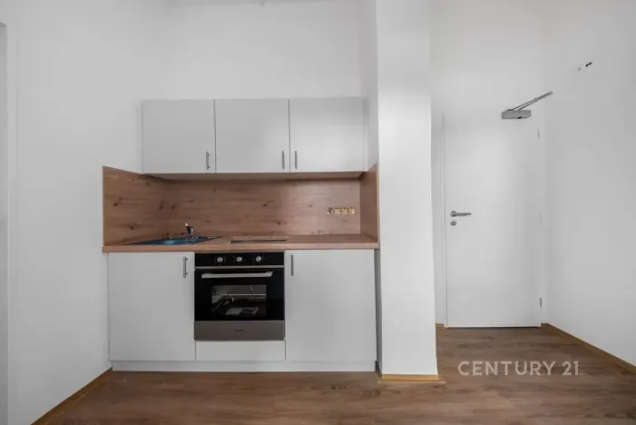 Pronájem bytu 2+1, Vlašim, Lidická, 37 m2