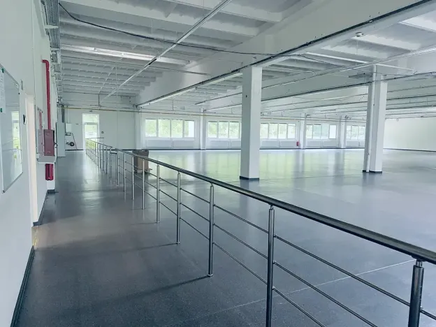 Pronájem výrobních prostor, Chodová Planá, Kyjovská, 2497 m2