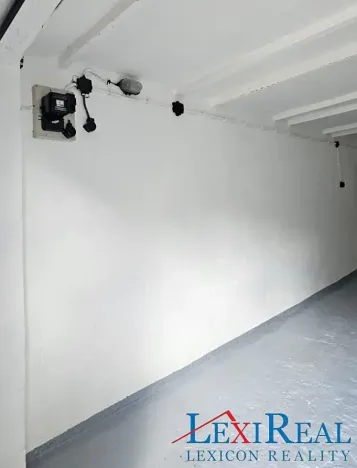 Prodej garáže, Praha - Kbely, Lužanská, 21 m2