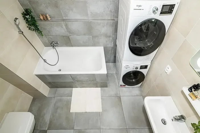 Prodej bytu 2+kk, Praha - Hrdlořezy, Mezilehlá, 51 m2