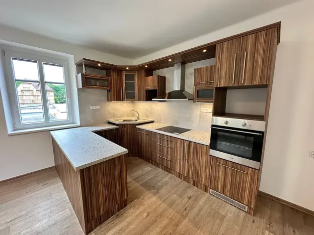 Pronájem bytu 2+1, Děčín, Škroupova, 64 m2