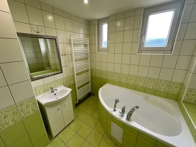 Pronájem bytu 2+1, Děčín, Škroupova, 64 m2
