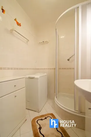 Prodej bytu 3+1, Praha - Chodov, Bachova, 66 m2