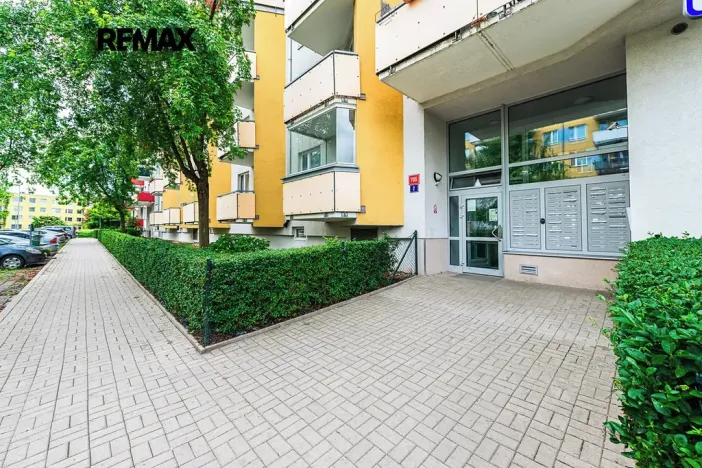 Prodej bytu 2+kk, Praha - Letňany, Bechlínská, 59 m2
