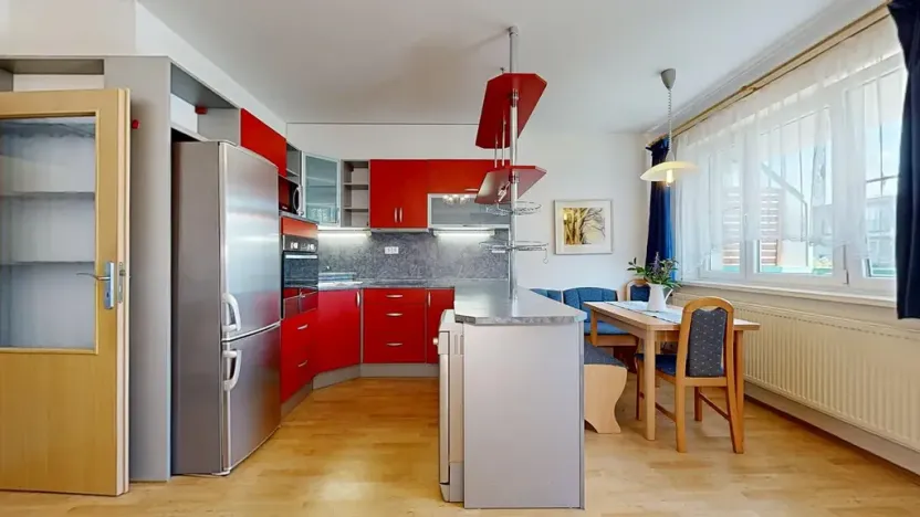 Prodej bytu 3+kk, Šestajovice, Trojmezní, 64 m2