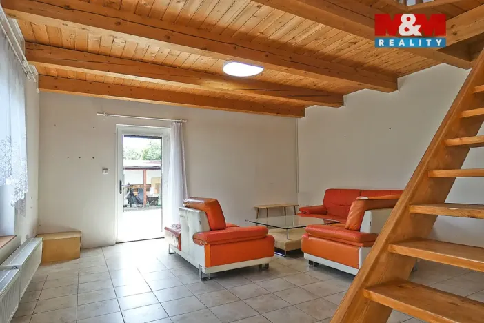 Prodej rodinného domu, Krupá, 186 m2