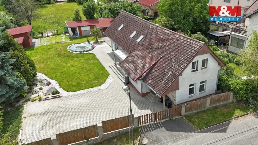 Prodej rodinného domu, Krupá, 186 m2