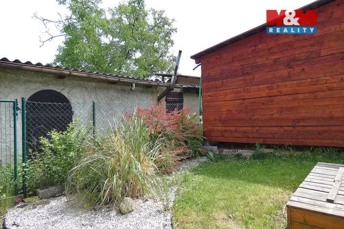 Prodej rodinného domu, Krupá, 186 m2