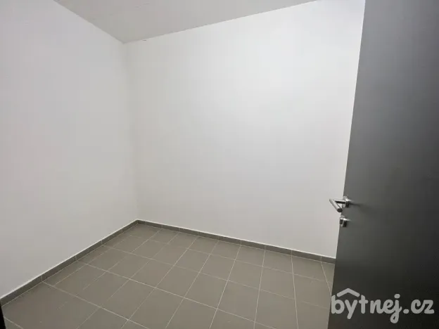 Pronájem bytu 1+kk, Vyškov - Dědice, Sídliště Osvobození, 29 m2