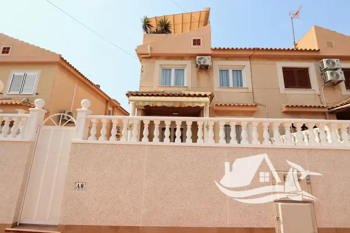 Prodej rodinného domu, Torrevieja, Španělsko, 130 m2