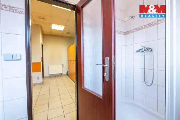 Prodej výrobních prostor, Slavičín, 714 m2