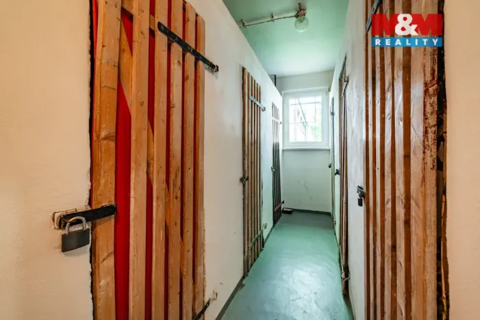Prodej bytu 2+1, Aš, Hlavní, 51 m2