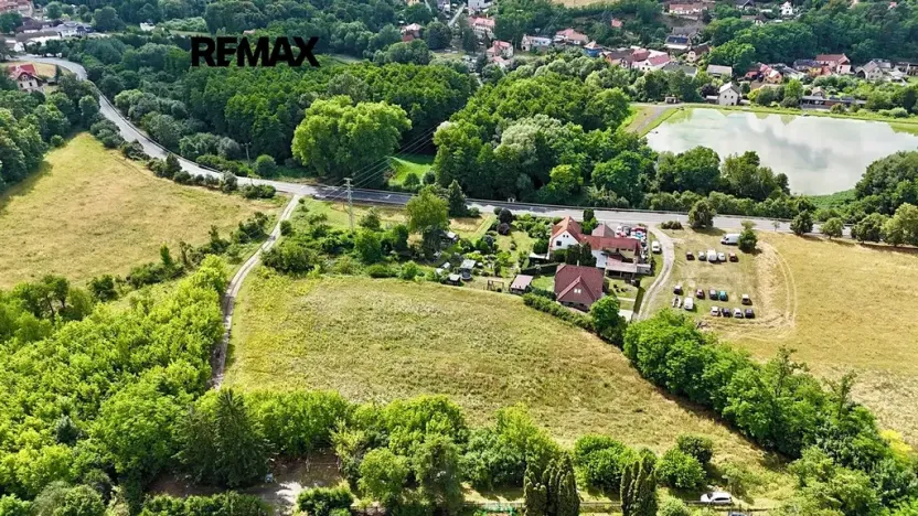 Prodej komerčního pozemku, Liběchov, 7548 m2