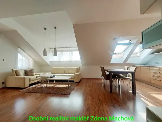 Pronájem bytu 3+kk, Praha - Strašnice, Gutova, 92 m2