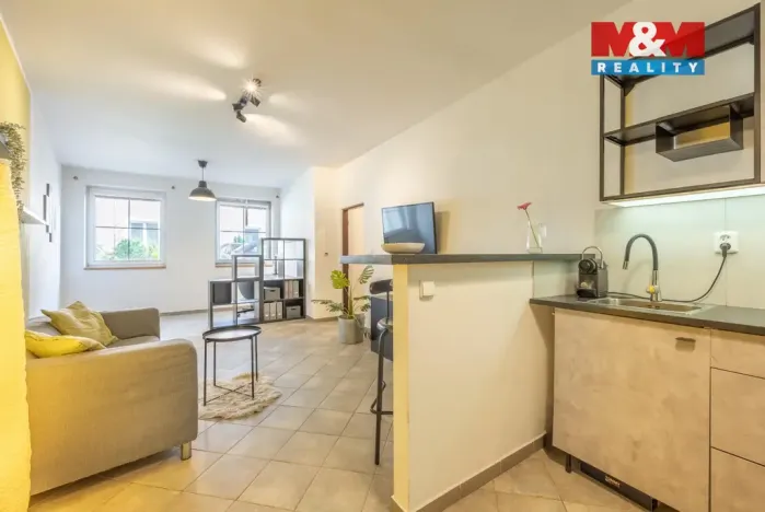 Prodej bytu 2+kk, Zeleneč, Čsl. armády, 44 m2