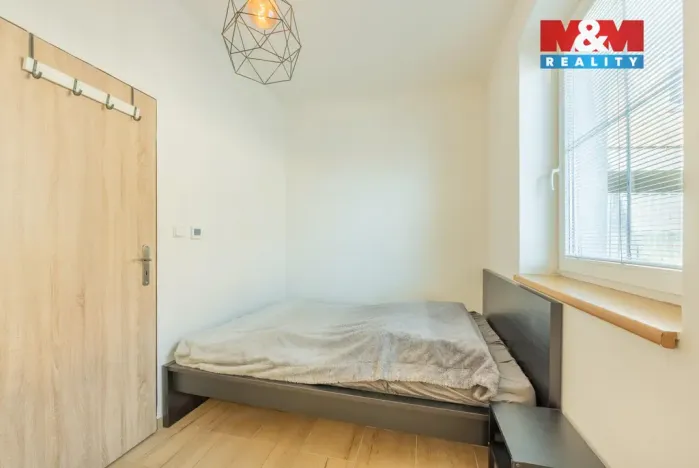 Prodej bytu 2+kk, Zeleneč, Čsl. armády, 44 m2