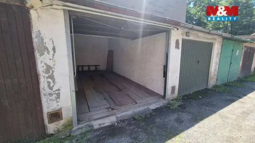 Pronájem garáže, Český Těšín, 17 m2
