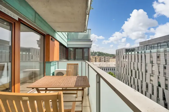 Pronájem bytu 2+kk, Praha - Karlín, Rohanské nábřeží, 60 m2