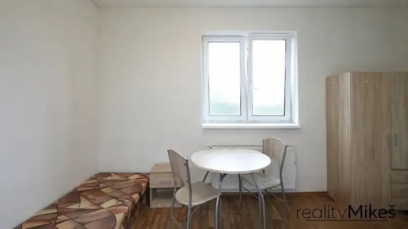 Prodej ubytování, Dobrovice, 500 m2