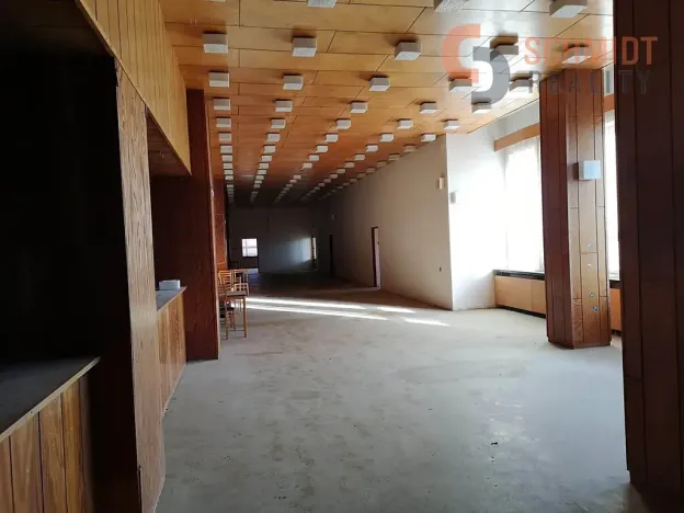 Prodej komerční nemovitosti, Jeseník nad Odrou, 4000 m2