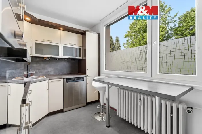 Prodej bytu 3+1, Jablonec nad Nisou, Liberecká, 64 m2
