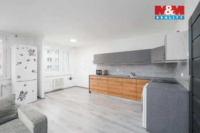 Prodej bytu 3+1, Krupka - Maršov, Dukelských hrdinů, 68 m2