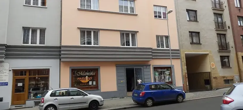 Pronájem bytu 2+kk, Cheb, Mánesova, 60 m2