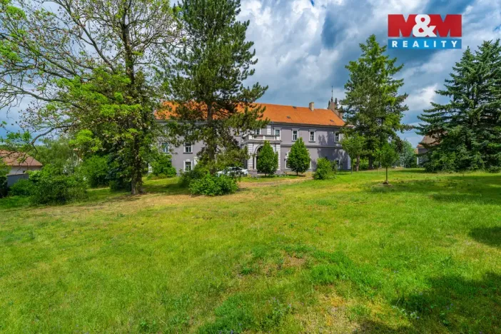 Prodej historického objektu, Mšené-lázně, Školní, 1075 m2