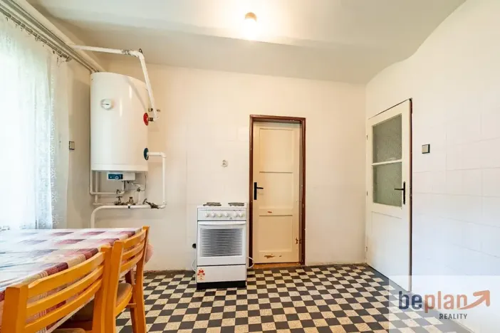 Prodej vícegeneračního domu, Merklín, 279 m2