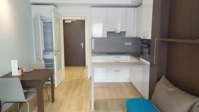 Pronájem bytu 1+kk, Praha - Stodůlky, Mukařovského, 30 m2