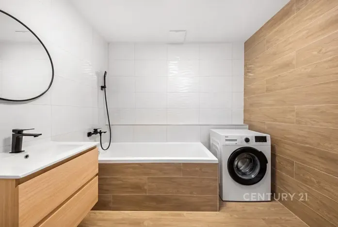 Prodej bytu 2+kk, České Budějovice, 77 m2
