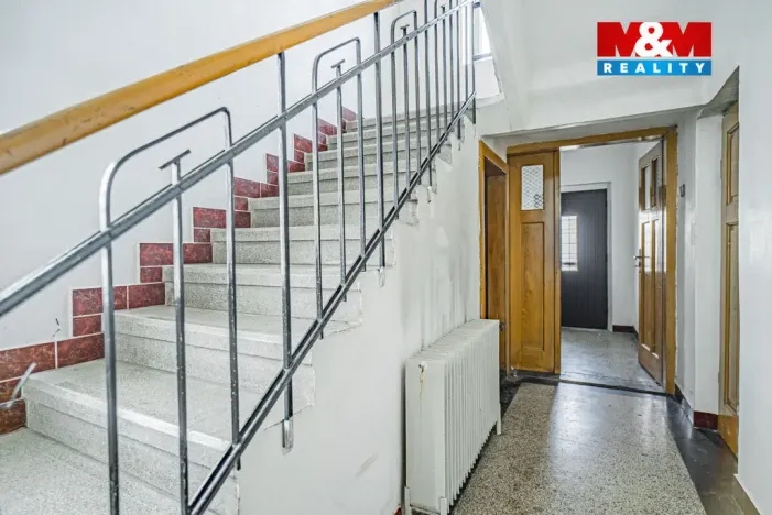 Prodej rodinného domu, Ostrava - Svinov, Leopolda Kříže, 350 m2