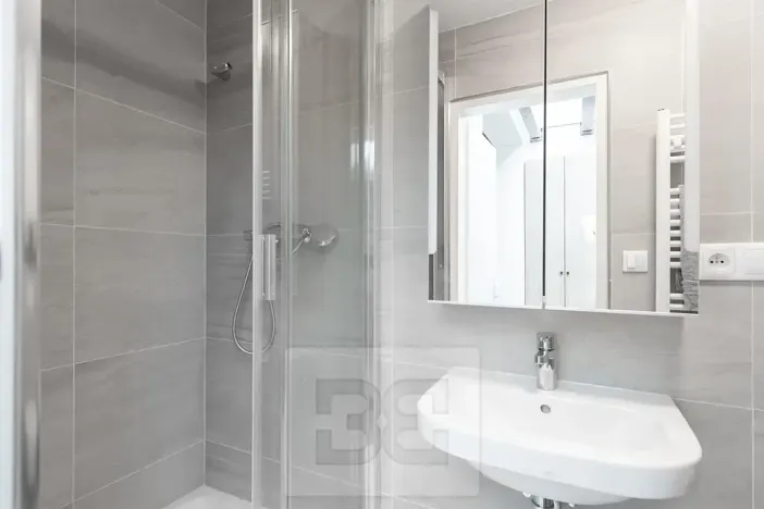 Pronájem bytu 2+kk, Praha - Staré Město, Staroměstské náměstí, 60 m2