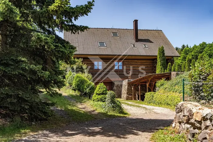 Prodej rodinného domu, Křešín, 284 m2