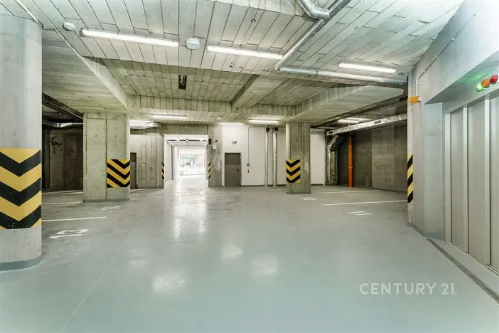 Pronájem bytu 2+kk, Praha, Plzeňská, 52 m2