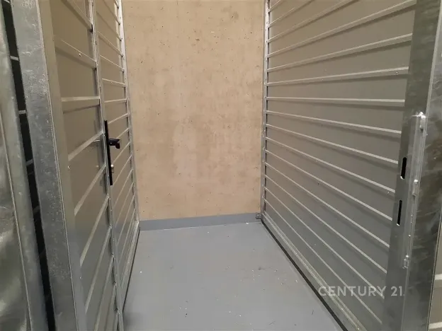 Pronájem bytu 2+kk, Praha, Plzeňská, 52 m2