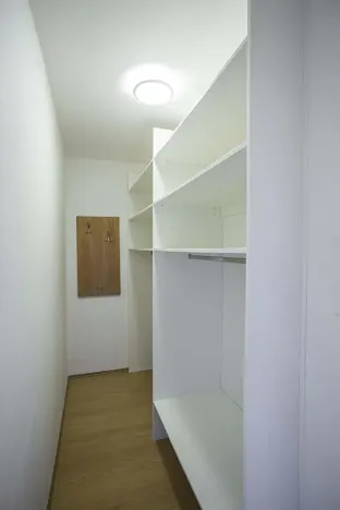 Pronájem bytu 2+kk, Praha - Prosek, Kytlická, 58 m2