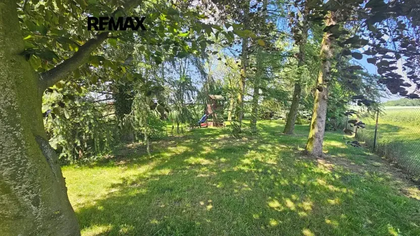 Prodej pozemku pro bydlení, Oleška, 1391 m2