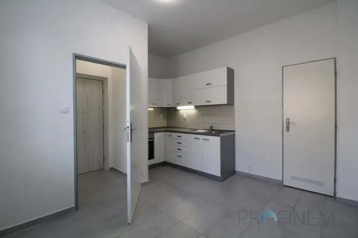 Pronájem bytu 1+1, Lanškroun - Žichlínské Předměstí, Komenského, 46 m2