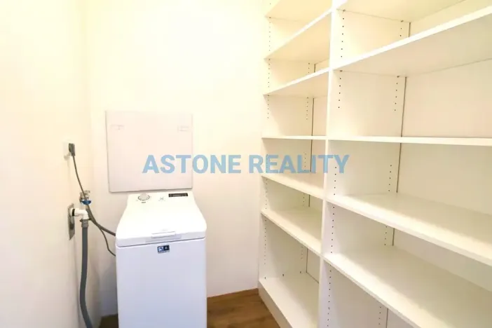 Pronájem bytu 2+kk, Praha - Vršovice, Košická, 69 m2