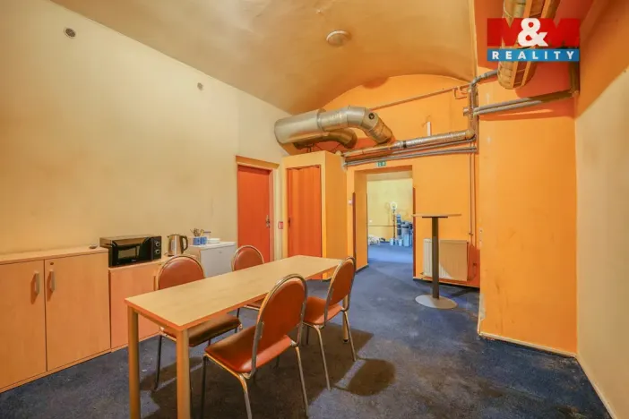 Pronájem restaurace, Plzeň - Jižní Předměstí, Americká, 145 m2