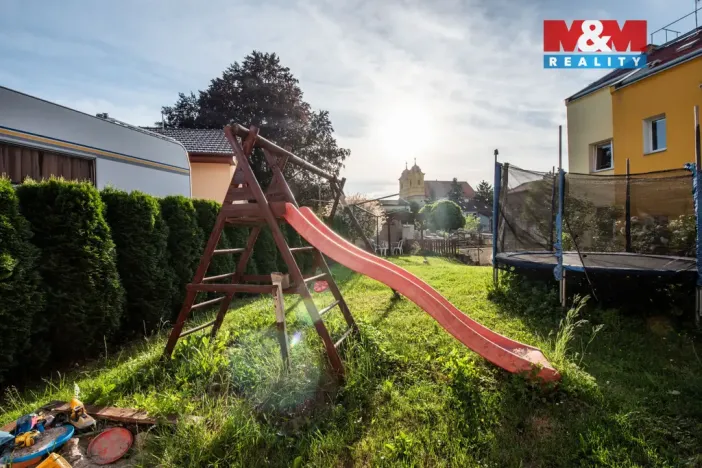 Pronájem bytu 3+1, Hradec Králové - Kukleny, Pražská třída, 85 m2