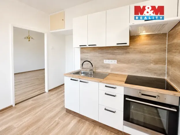 Pronájem bytu 1+1, Praha - Zbraslav, Elišky Přemyslovny, 35 m2
